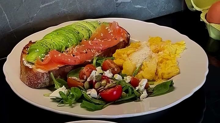 Avocado and Salmon Scrambled Egg Toast