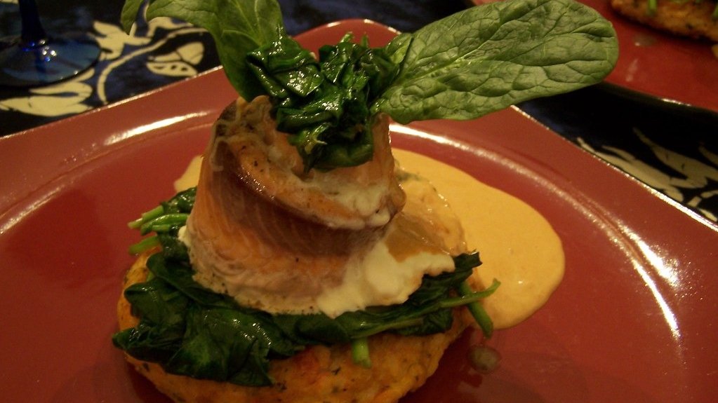 Salmon Fishcakes with Fennel Citrus Salad