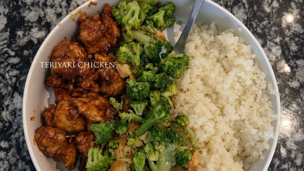 Teriyaki Chicken Bowl with Broccoli & Rice