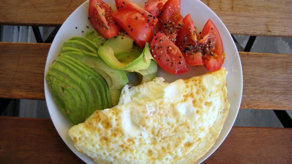 Tomato, Mozzarella and Avocado Omelette Wrap